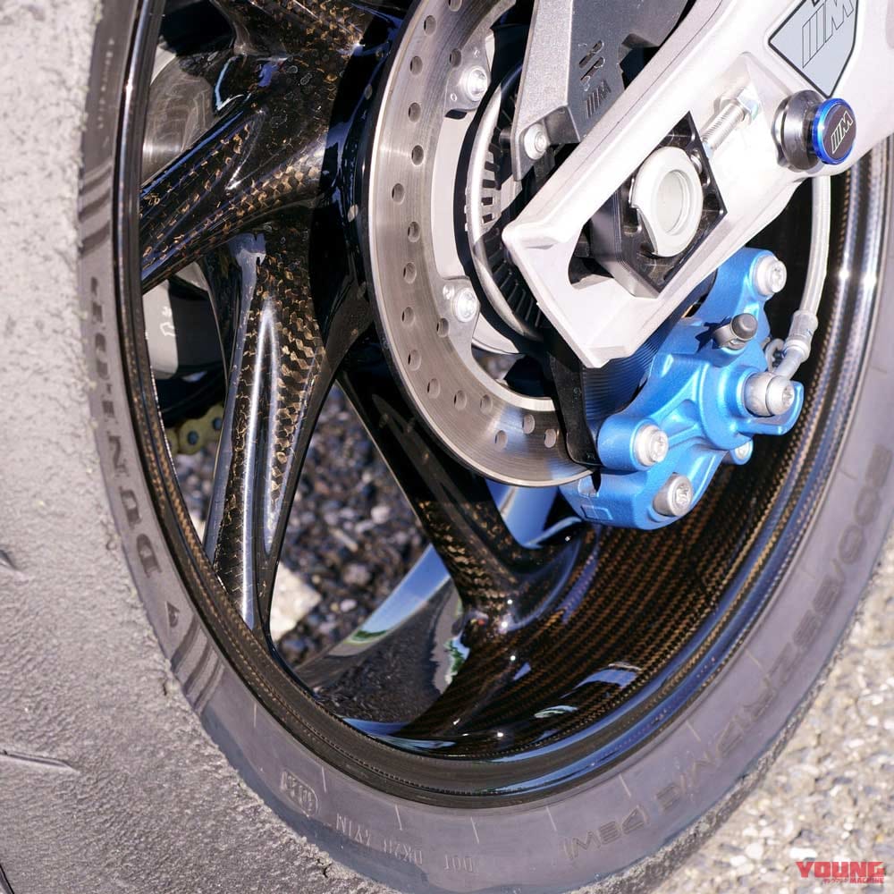 |出たぞBMWブランド最高峰! M1000RR vs CBR1000RR-R/S1000RR〈#1 ディテール比較編〉