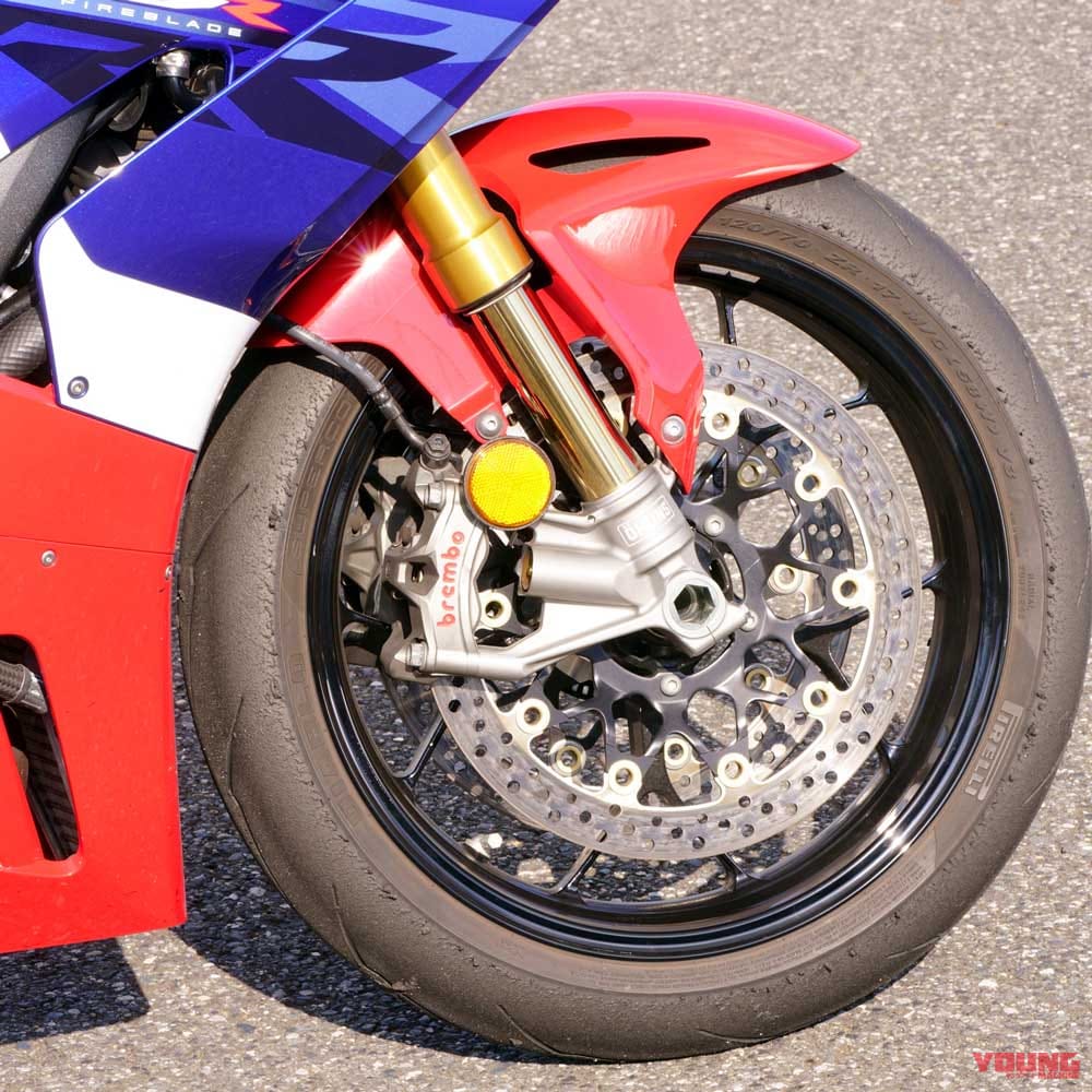 |出たぞBMWブランド最高峰! M1000RR vs CBR1000RR-R/S1000RR〈#1 ディテール比較編〉