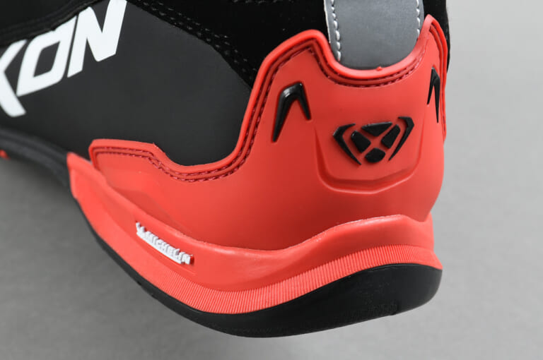 イクソン BULL WPブーツ|かかと|2021最新ライディングシューズ&ブーツカタログ〈イクソン〉