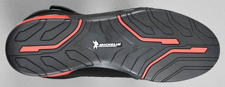 イクソン BULL WPブーツ|ソール|2021最新ライディングシューズ&ブーツカタログ〈イクソン〉