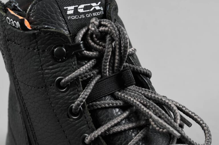 TCX ダートウッドゴアテックス|シューレース|2021最新ライディングシューズ&ブーツカタログ〈TCX〉