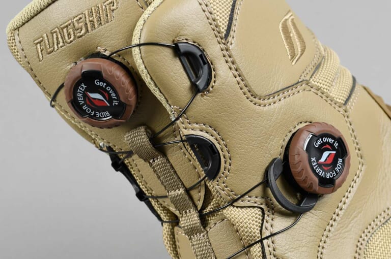 フラッグシップ タクティカルライディングブーツ|SPINONシステム|2021最新ライディングシューズ&ブーツカタログ〈フラッグシップ〉