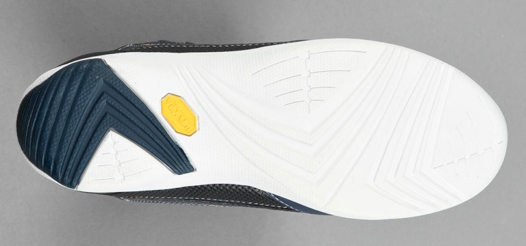 クシタニ フローシューズ|ソール|2021最新ライディングシューズ&ブーツカタログ〈クシタニ〉