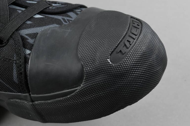 タイチ ライマスターフィットフープシューズ|シフトガード|2021最新ライディングシューズ&ブーツカタログ〈タイチ〉