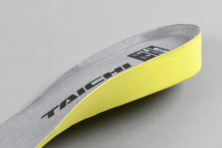 タイチ ライマスターフィットフープシューズ|インソール|2021最新ライディングシューズ&ブーツカタログ〈タイチ〉