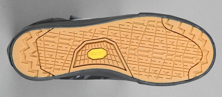 タイチ ライマスターフィットフープシューズ|ソール|2021最新ライディングシューズ&ブーツカタログ〈タイチ〉