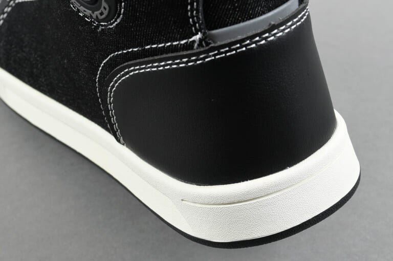 スコイコ MT016-2 DENIM デニムカジュアルライディングシューズ|かかと|2021最新ライディングシューズ&ブーツカタログ〈スコイコ〉