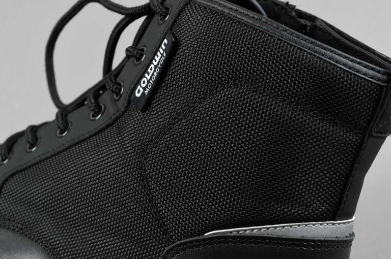 ゴールドウイン GベクターGWM X-OVERショートブーツ|アッパー|2021最新ライディングシューズ&ブーツカタログ〈ゴールドウインモーターサイクル〉