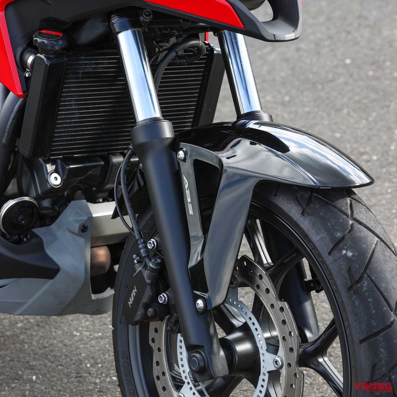 |ホンダNC750X DCTディテール写真解説【扱いやすさそのままにエンジン強化】