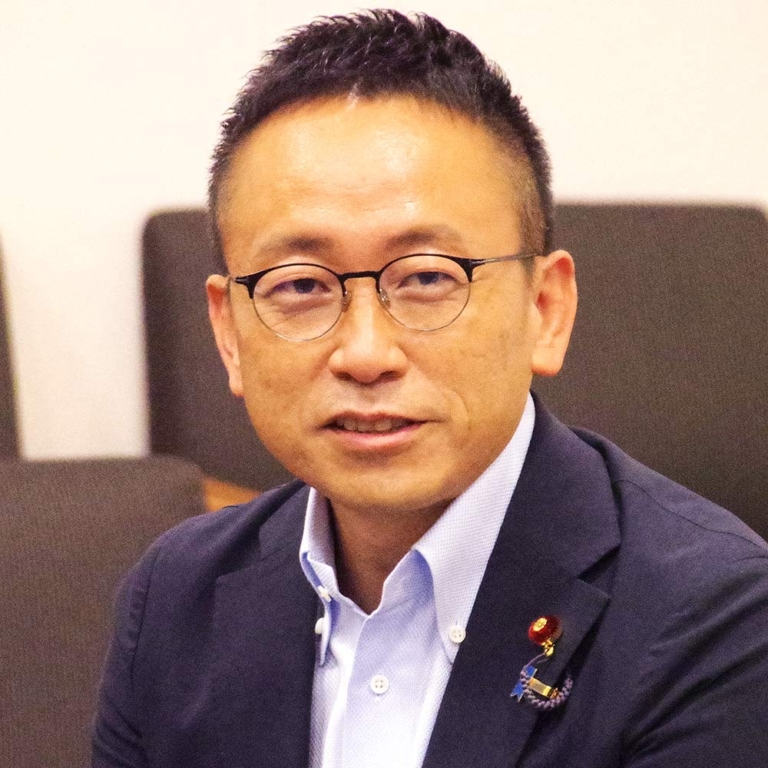 バイク駐車場環境改善問題|公明党オートバイ議員懇話会 伊藤渉顧問|バイク駐車環境改善の議論を政治の場に〈2輪車利用環境改善部会レポート〉