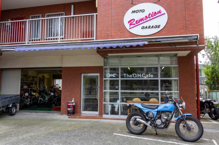 ホンダCBX|リモーション|’80s国産名車「ホンダCBX」再見【世界を震撼させた24バルブの6気筒リッターマシン】
