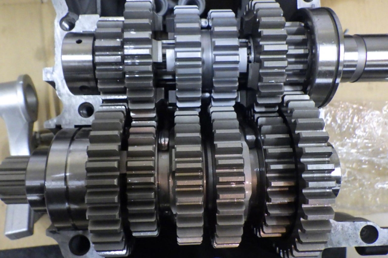 ホンダ CBX 1000|6速クロスミッション|’80s国産名車・ホンダCBX完調メンテナンス【独創的な機構でも固有の弱点はほとんど皆無】