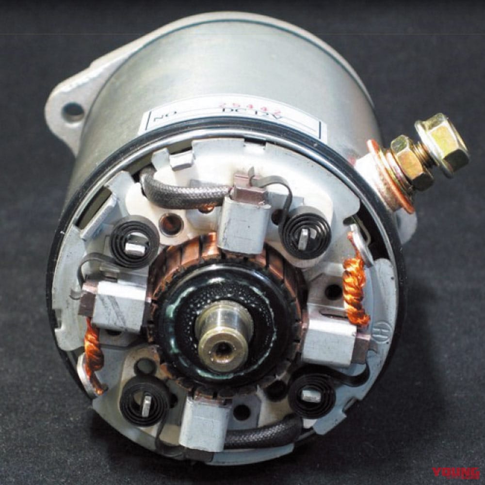 |’80s国産名車・ホンダCBX完調メンテナンス【独創的な機構でも固有の弱点はほとんど皆無】