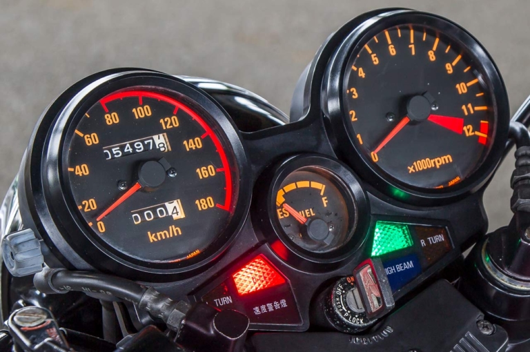 ホンダ CBX400F|メーター|個性派&傑作揃いの”メーター”年代記〈’80年代#1〉カタナ/RZ250/CBX400F/XJ400D/XJ750D