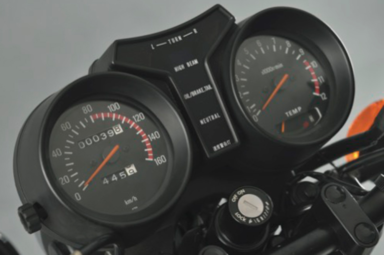 ヤマハRZ250|メーター|個性派&傑作揃いの”メーター”年代記〈’80年代#1〉カタナ/RZ250/CBX400F/XJ400D/XJ750D