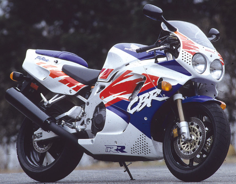ホンダ CBR900RRファイアーブレード|個性派&傑作揃いの”メーター”年代記〈’90年代#1〉NR/CBR900RR/アフリカツイン/NSR250R/ハヤブサ