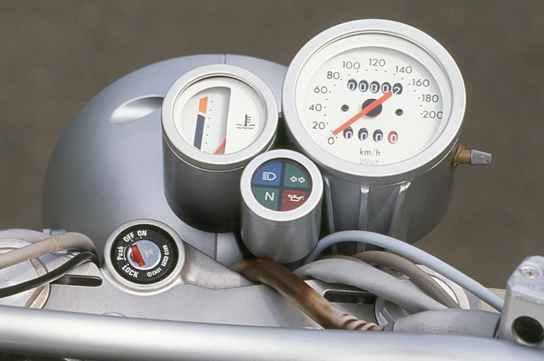 アプリリア モト6.5|メーター|個性派&傑作揃いの”メーター”年代記〈’90年代#2〉とびっきりの変わり種×4選