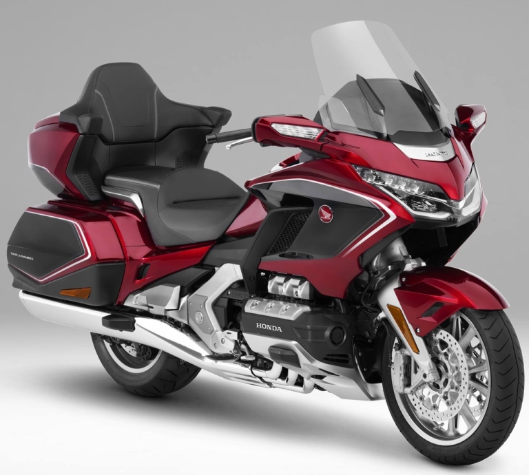 ホンダ ゴールドウイング|個性派&傑作揃いの”メーター”年代記〈’00年代#3〉クルーザー編【気分盛り上がる抜群のデザイン性】