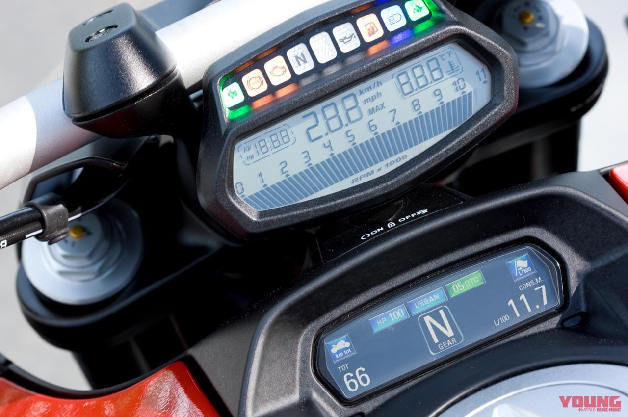 ドゥカティ ディアベルシリーズ|メーター|個性派&傑作揃いの”メーター”年代記〈’10年代以降〉【カラー液晶がデビューしジワジワ浸透中】