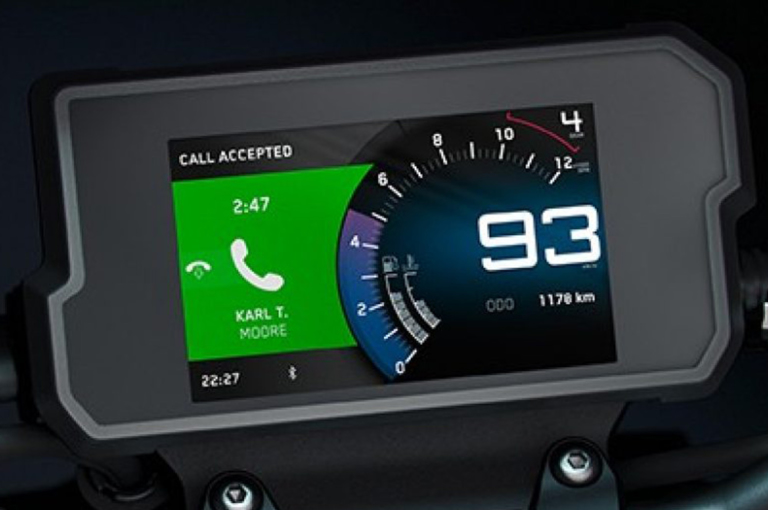 KTM 125デューク|メーター|個性派&傑作揃いの”メーター”年代記〈’10年代以降〉【カラー液晶がデビューしジワジワ浸透中】