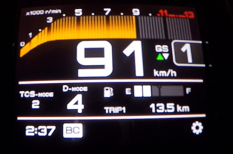 タコメーター|バイクのメーターはどうやって作られるのか?〈メーカー直撃・開発者インタビュー〉