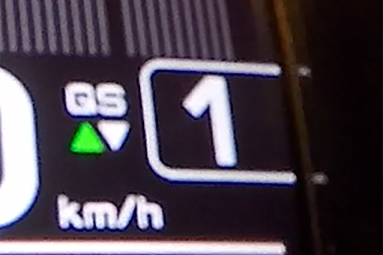 シフトアップインジケーター|ギヤポジション|メーター|バイクのメーターはどうやって作られるのか?〈メーカー直撃・開発者インタビュー〉