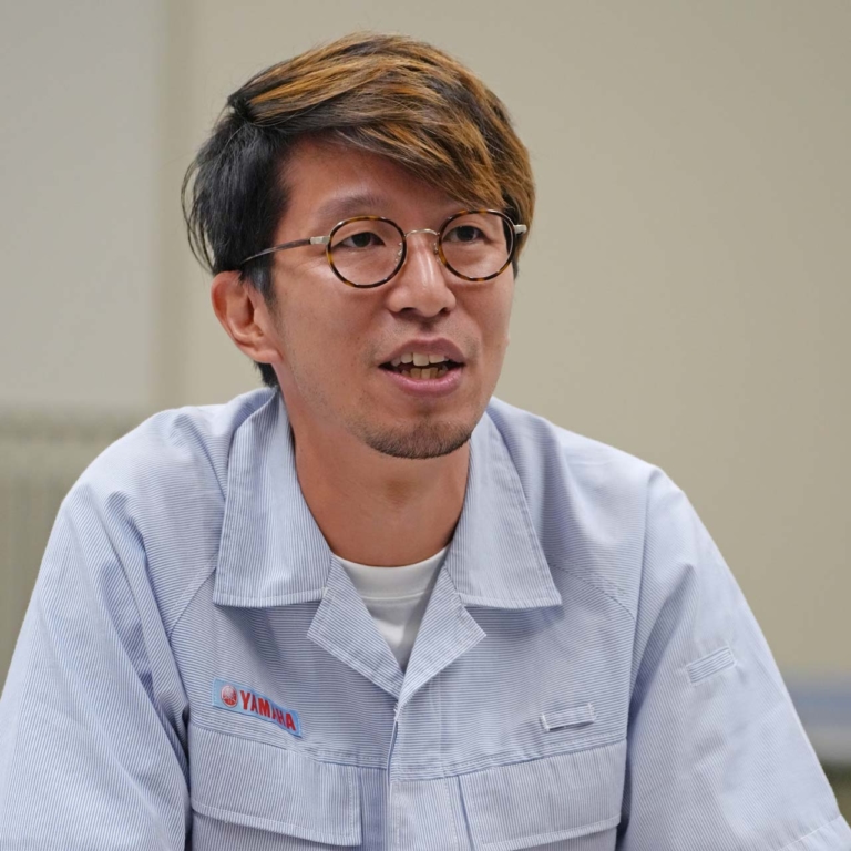 ヤマハ メーター開発者インタビュー|バイクのメーターはどうやって作られるのか?〈メーカー直撃・開発者インタビュー〉