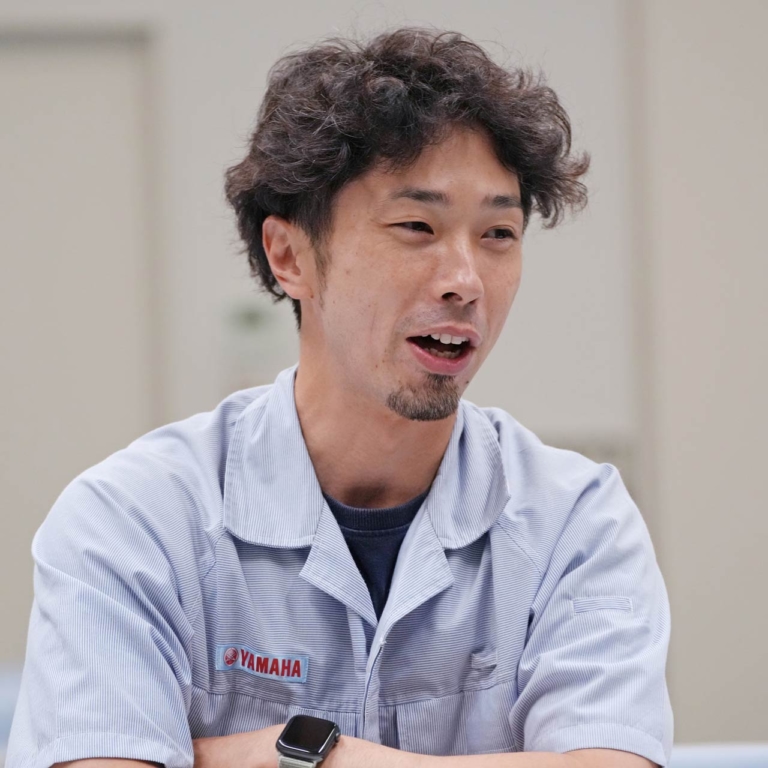 ヤマハ メーター開発者インタビュー|バイクのメーターはどうやって作られるのか?〈メーカー直撃・開発者インタビュー〉