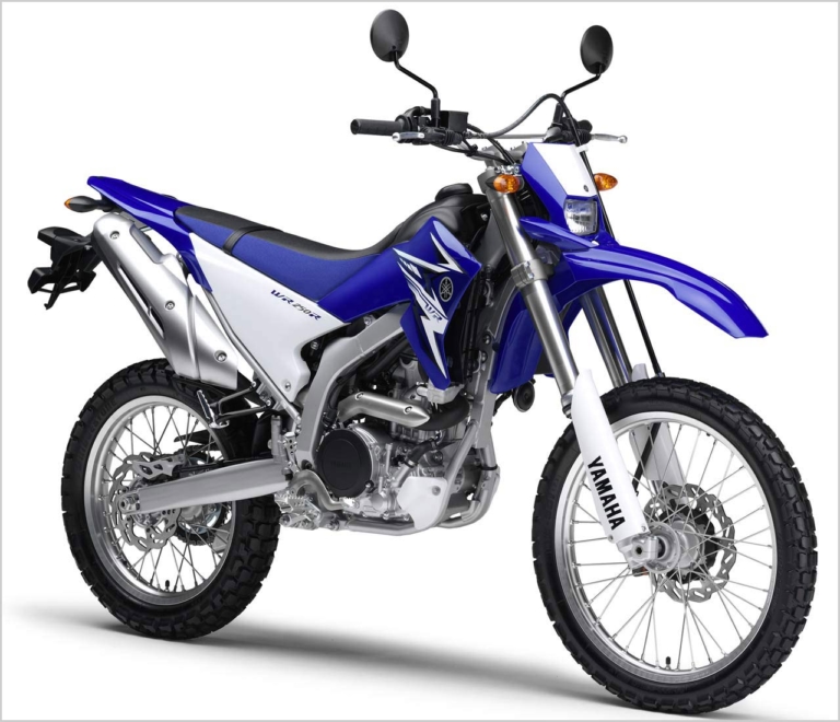 '07 ヤマハWR250R|バイクのメーターはどうやって作られるのか?〈メーカー直撃・開発者インタビュー〉