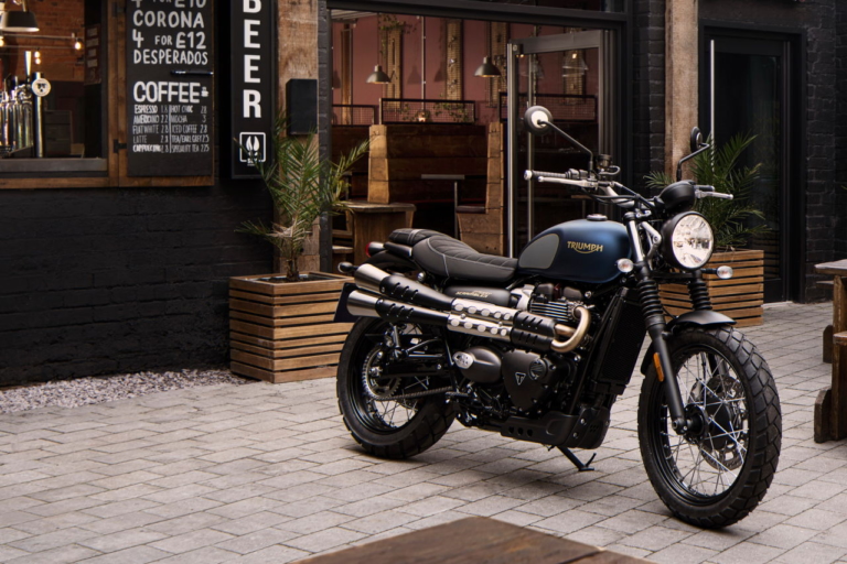 Street Scrambler Gold Line Edition|【今季限定】ハンドペイントの金色ライン! トライアンフがボンネビル系の7車種に特別仕様を設定