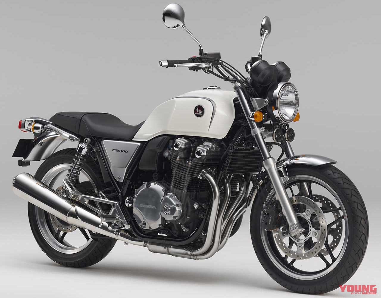 CB1100 タイプI/ABS|ホンダCB1100 歴代&全カラーオールアルバム前編【’10〜’12:拍手で迎えられた”第1世代”】