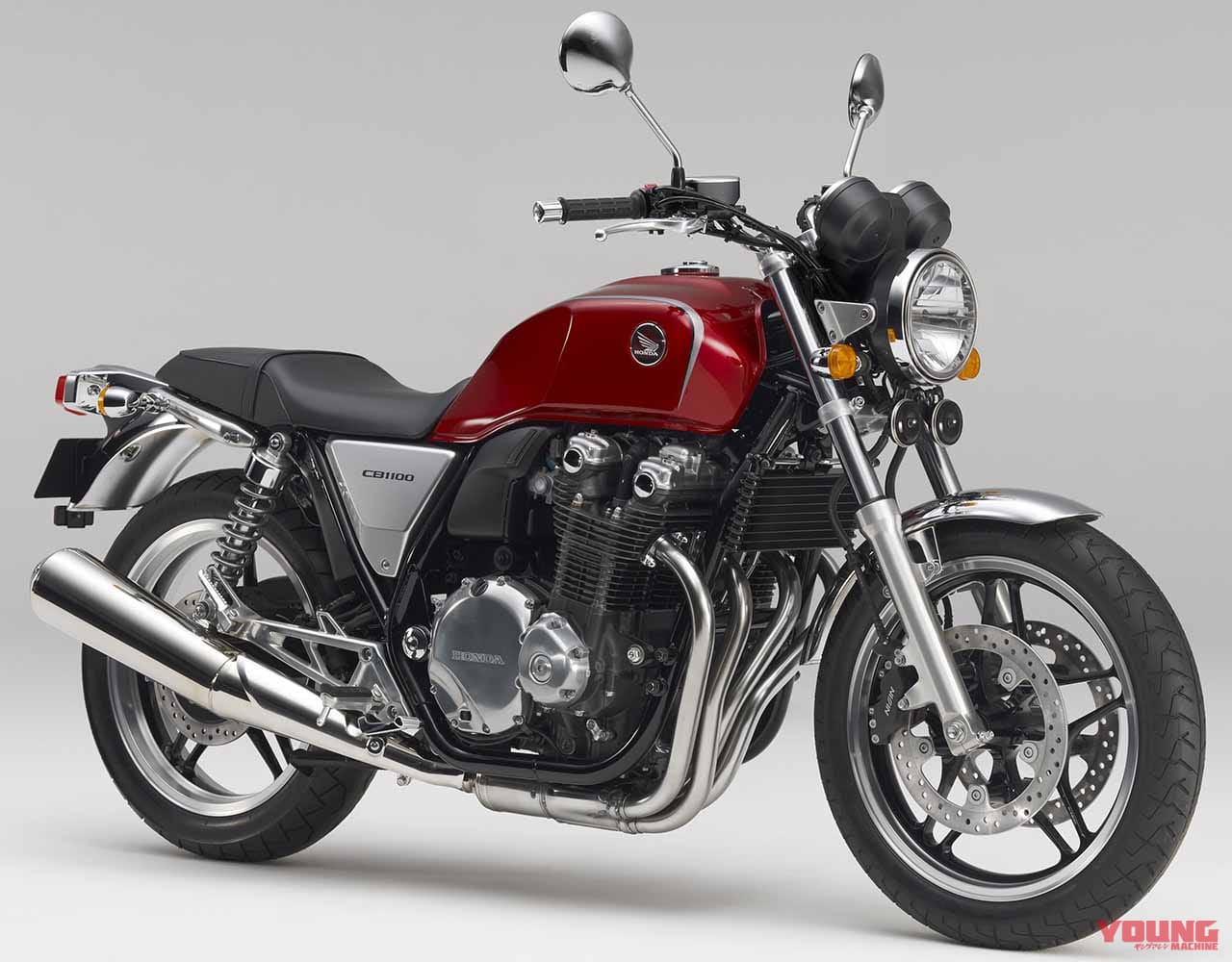CB1100 タイプII/ABS|ホンダCB1100 歴代&全カラーオールアルバム前編【’10〜’12:拍手で迎えられた”第1世代”】