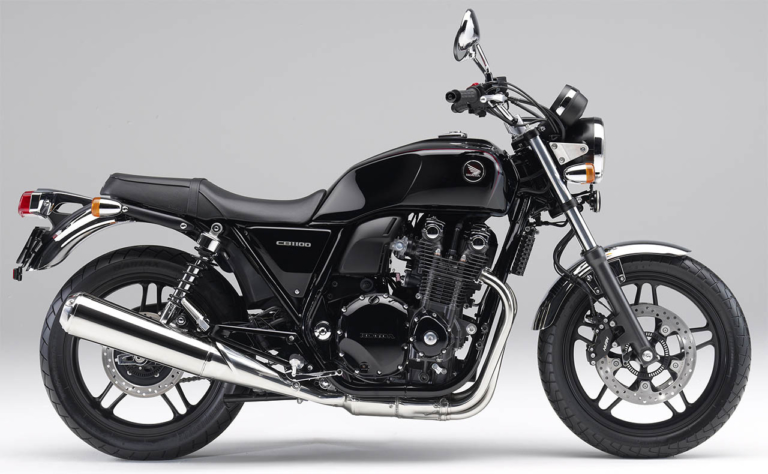 CB1100 ブラックスタイル/ABS|ホンダCB1100 歴代&全カラーオールアルバム中編【’14〜’16:走りも外観も深化した”第2世代”】