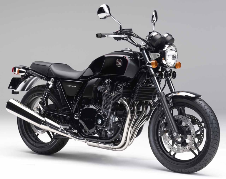 CB1100 ブラックスタイル/ABS|ホンダCB1100 歴代&全カラーオールアルバム中編【’14〜’16:走りも外観も深化した”第2世代”】