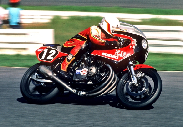 YOSHIMURA SUZUKI GS1000R|1980|【祝 XSR900登場】ヤマハRZ900R/TZR900を作ってみた!【不定期:やっつけCGシリーズ】