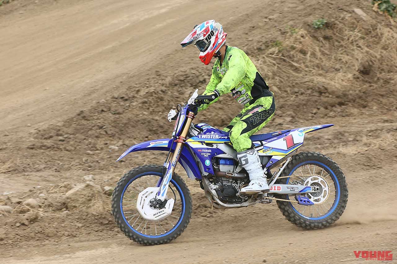 |どこに? どのタイミングで? なぜ座る? シッティング大研究〈渡辺学のオフロードライディング指南|後編〉