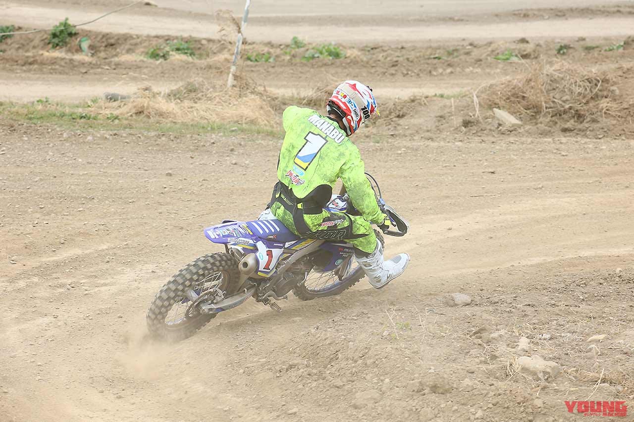 |どこに? どのタイミングで? なぜ座る? シッティング大研究〈渡辺学のオフロードライディング指南|後編〉