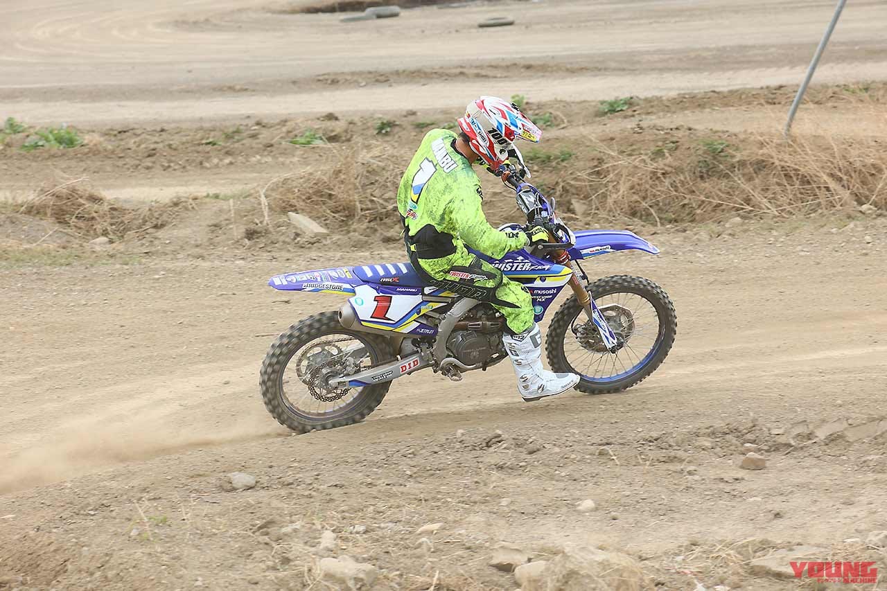 |どこに? どのタイミングで? なぜ座る? シッティング大研究〈渡辺学のオフロードライディング指南|後編〉