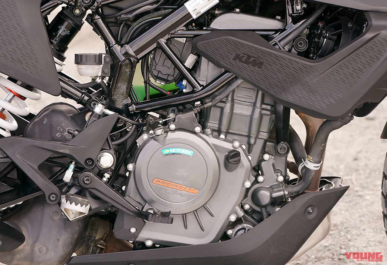 |KTM 250/390アドベンチャー試乗比較【ディテール編|取り回し軽快な単気筒マシン】