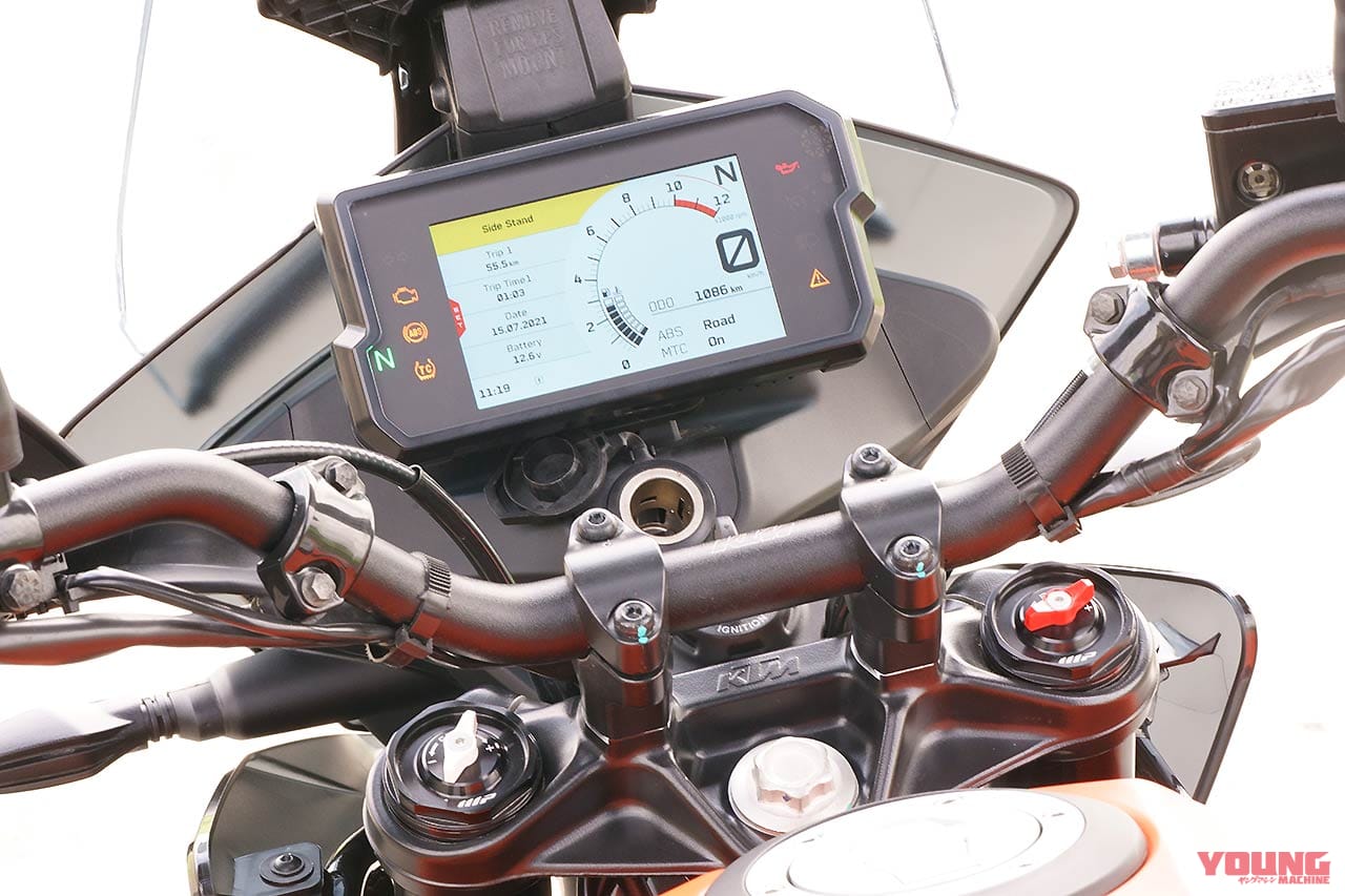 |KTM 250/390アドベンチャー試乗比較【ディテール編|取り回し軽快な単気筒マシン】