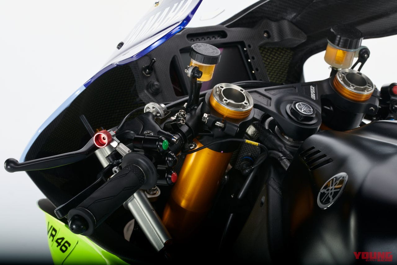 R1 GYTR VR46 Tribute|ヤマハがロッシに特別仕様「R1 GYTR VR46 Tribute」をプレゼント! お別れ会「One More Lap」で