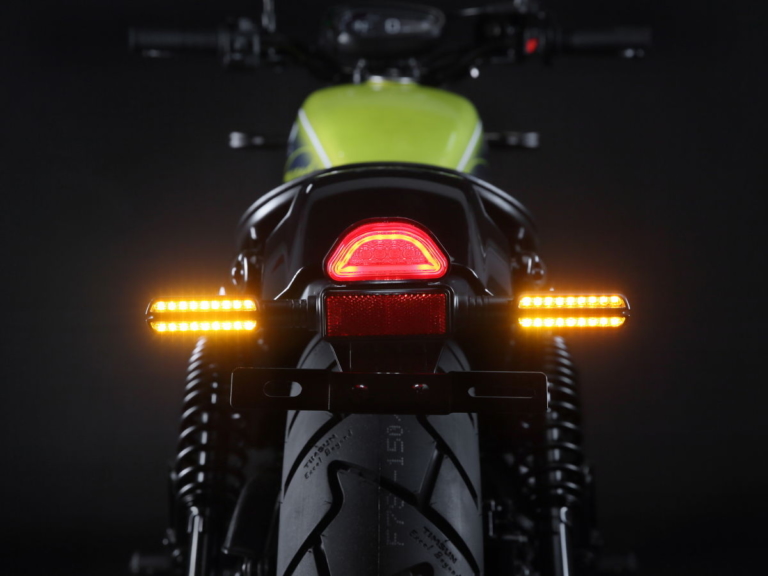 HYOSUNG GV300SA(仮称)|ヒョースンがボバースタイルの新型「GV300SA(仮)」を初公開!