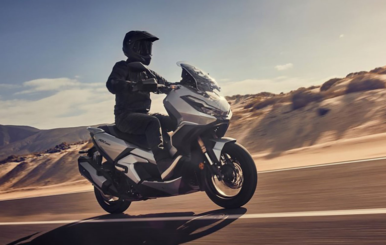 ホンダ新型「ADV350」見参!! 欧州にタフ・スクーター投入で国内はADV250の可能性も出てきた!
