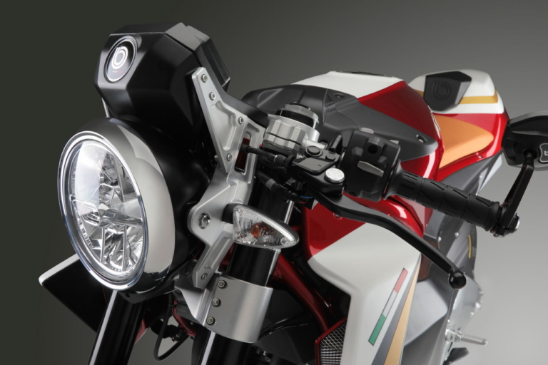 BIMOTA KB4 RC|ビモータ「KB4/KB4 RC」初公開! サプライズのネイキッド版も登場のカフェスポーツ