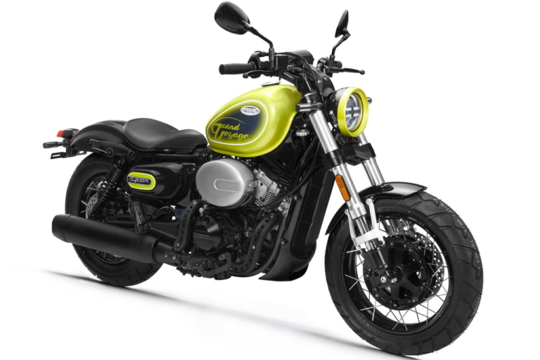 HYOSUNG GV300SA(仮称)|ヒョースンがボバースタイルの新型「GV300SA(仮)」を初公開!