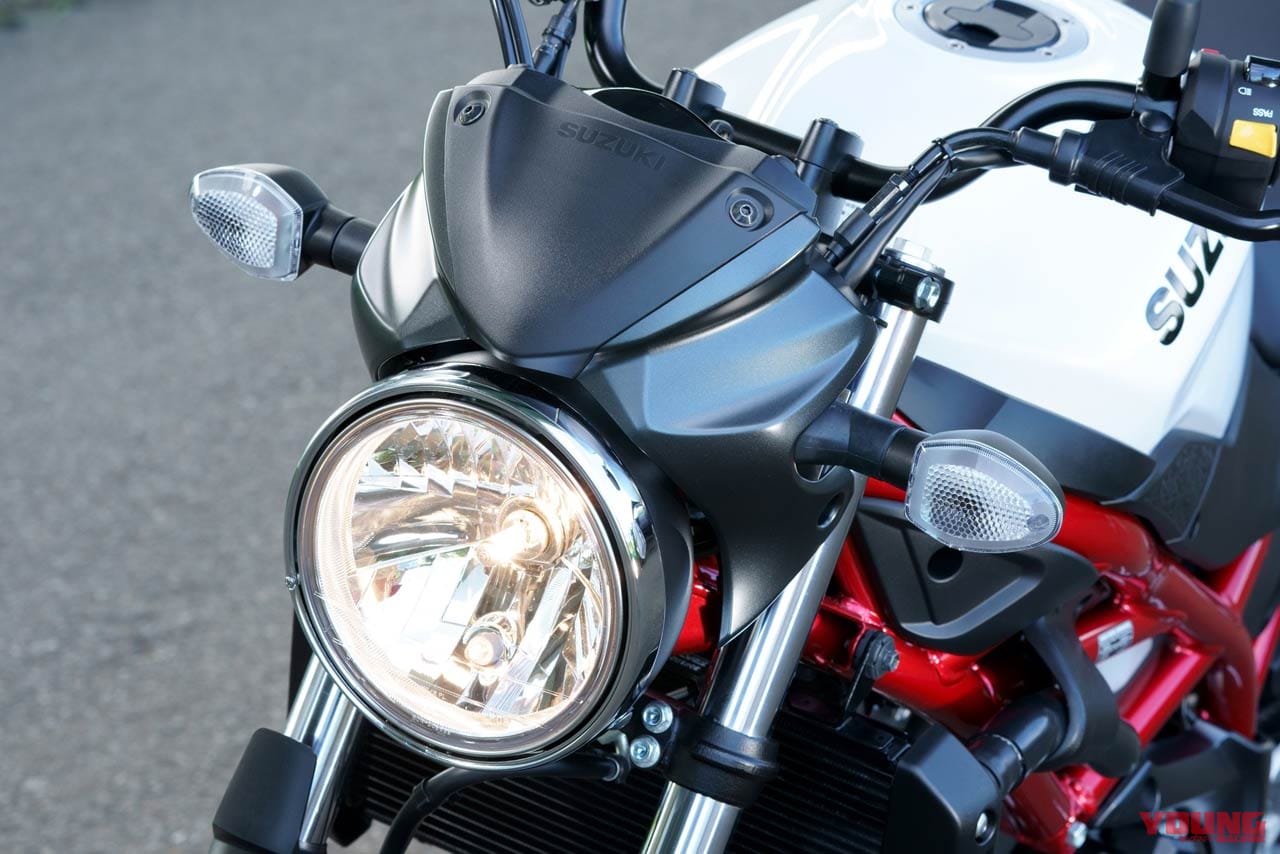 スズキ SV650 ヘッドライト|スズキ「SV650」秘伝の鼓動感が詰まった秀作Vツイン! エンジンの“気持ちよさ”に100%納得