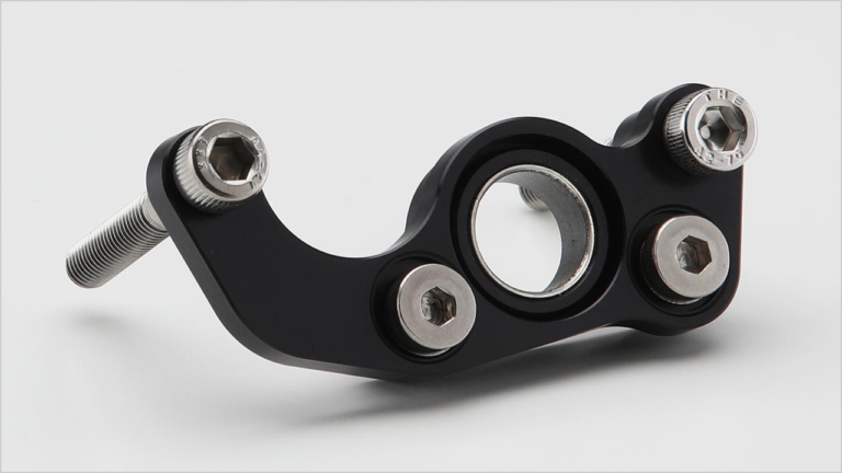 アエラ シフトホルダー|創立30年で培ったアエラの世界観と技術がZ900RSのビレットパーツに凝縮