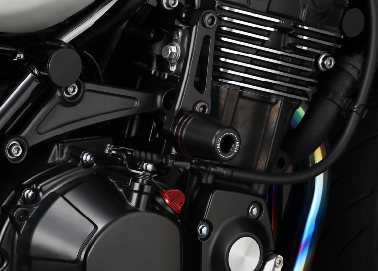 アエラ フレームスライダー|創立30年で培ったアエラの世界観と技術がZ900RSのビレットパーツに凝縮