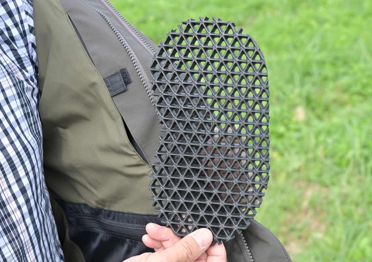 ゴールドウインモーターサイクル GWMゴアテックスハンタージャケット/GWMロードブックジャケット|大自然をタフに駆け抜ける”HEAVYDUTY”シリーズ登場〈ゴールドウインモーターサイクル〉