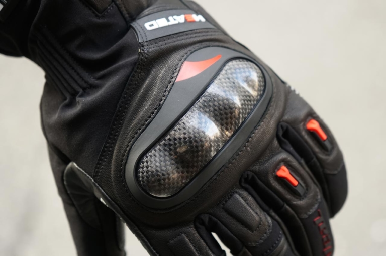 バイク用グローブ|アイディール ID-203ヒート3|アイディールのグローブ、ロング丈は安全性と機能性を向上。スタイリッシュなショート丈も新登場